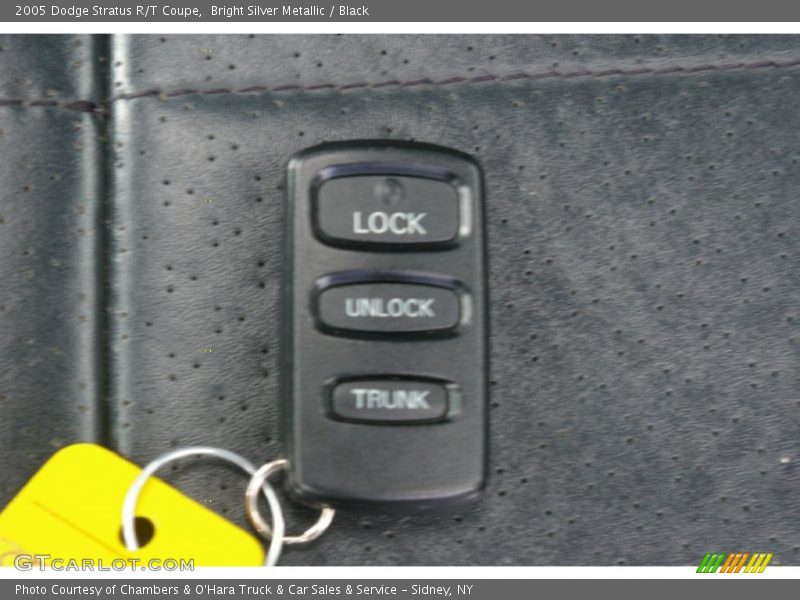 Bright Silver Metallic / Black 2005 Dodge Stratus R/T Coupe