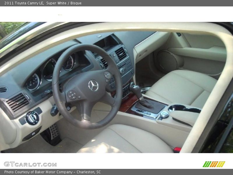 Super White / Bisque 2011 Toyota Camry LE