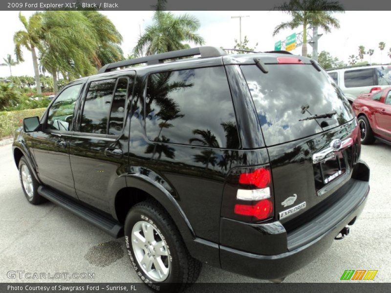 Black / Black 2009 Ford Explorer XLT