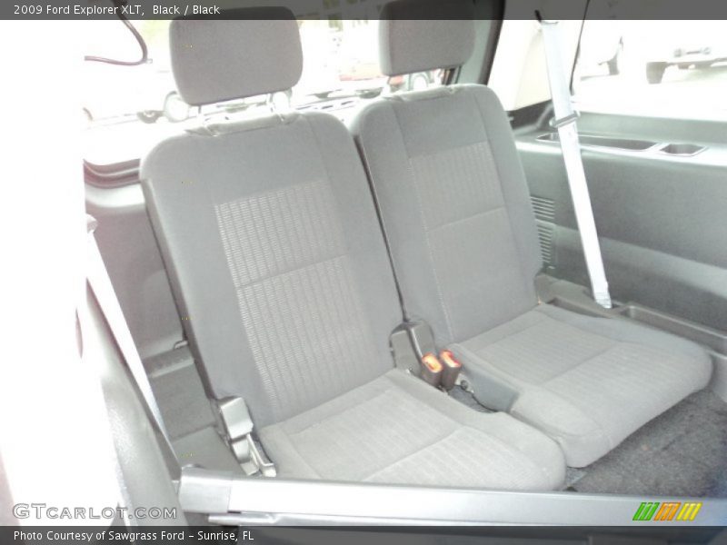  2009 Explorer XLT Black Interior