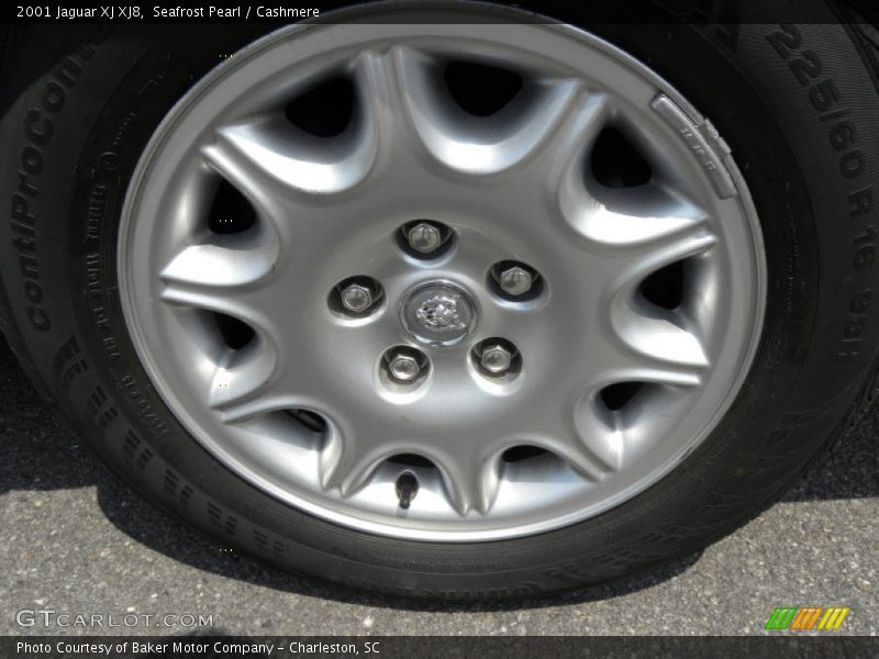 Seafrost Pearl / Cashmere 2001 Jaguar XJ XJ8