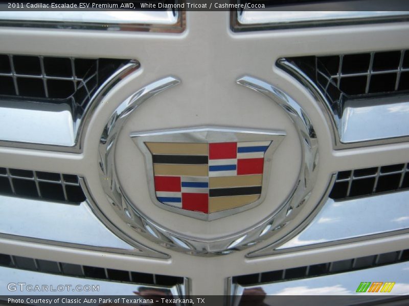  2011 Escalade ESV Premium AWD Logo