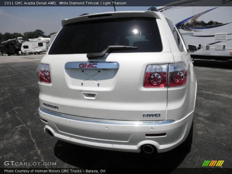 White Diamond Tintcoat / Light Titanium 2011 GMC Acadia Denali AWD