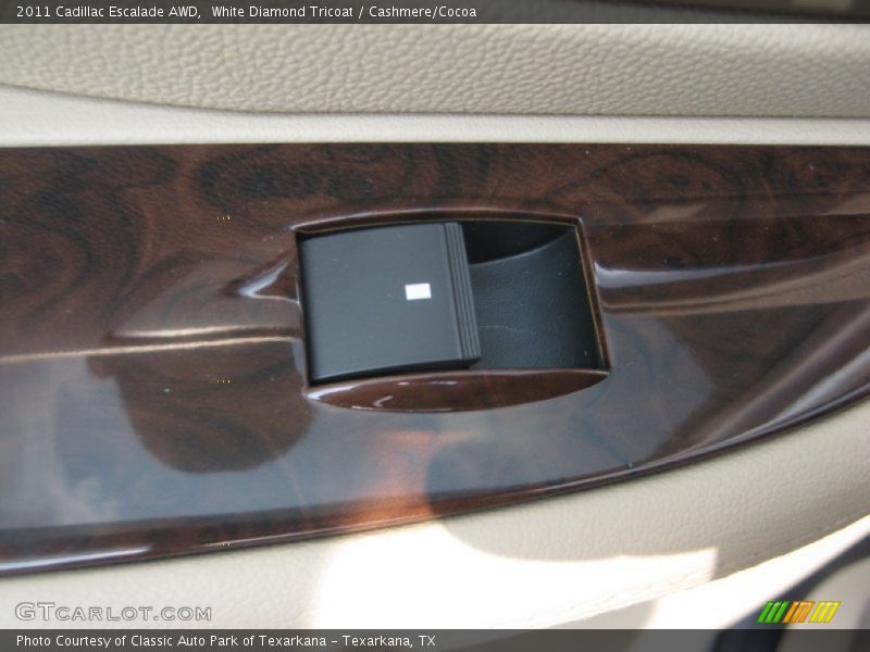 White Diamond Tricoat / Cashmere/Cocoa 2011 Cadillac Escalade AWD