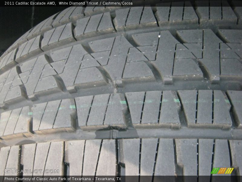 White Diamond Tricoat / Cashmere/Cocoa 2011 Cadillac Escalade AWD