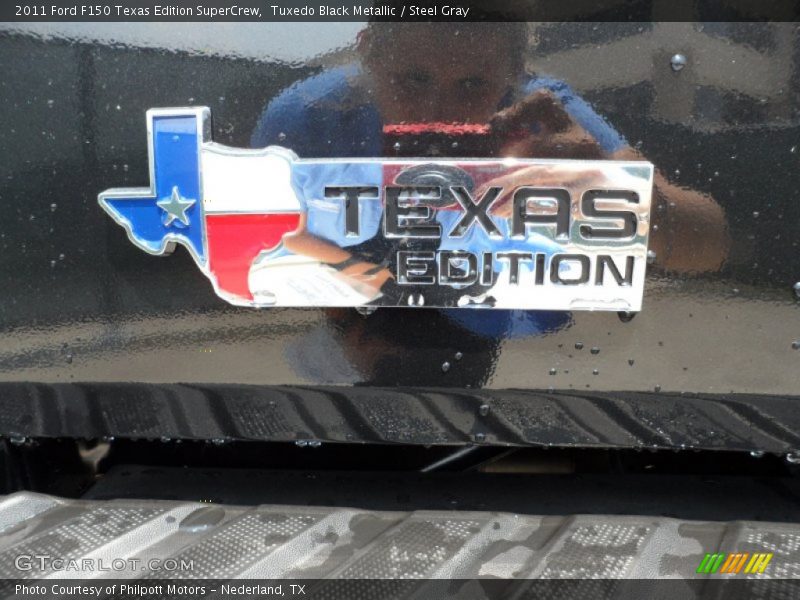 Tuxedo Black Metallic / Steel Gray 2011 Ford F150 Texas Edition SuperCrew