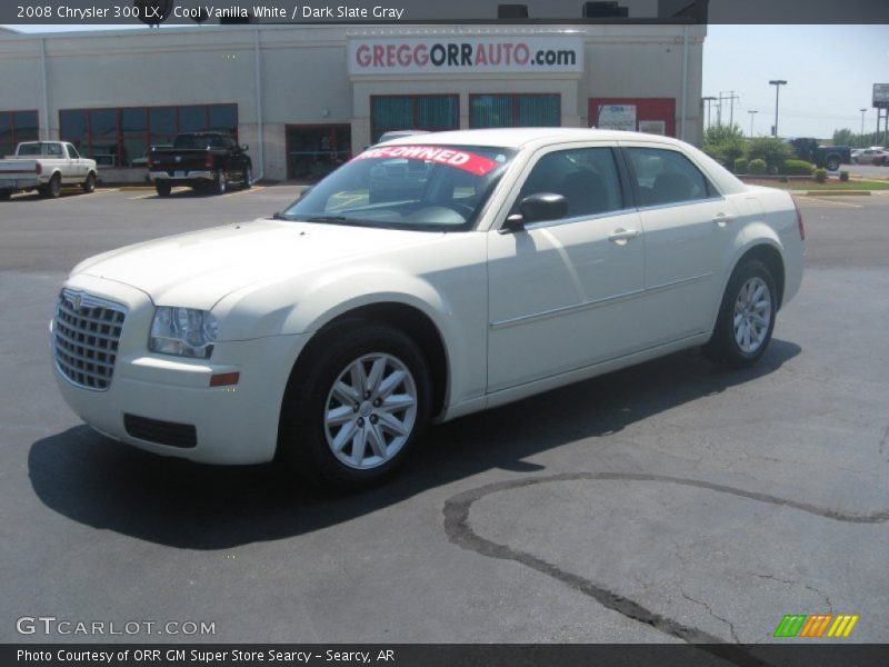Cool Vanilla White / Dark Slate Gray 2008 Chrysler 300 LX