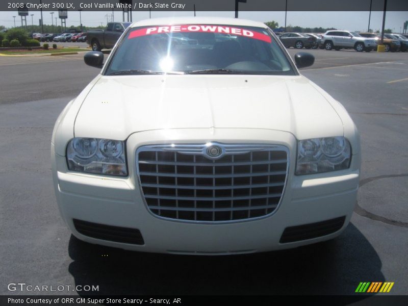 Cool Vanilla White / Dark Slate Gray 2008 Chrysler 300 LX