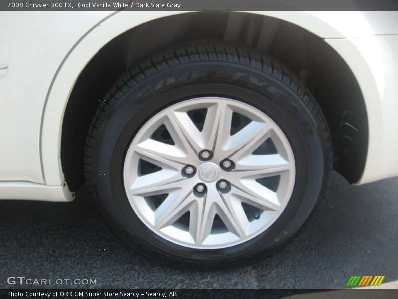 Cool Vanilla White / Dark Slate Gray 2008 Chrysler 300 LX