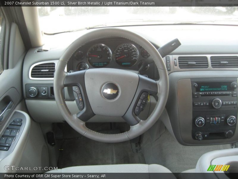 Silver Birch Metallic / Light Titanium/Dark Titanium 2007 Chevrolet Suburban 1500 LS
