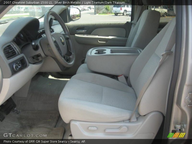 Silver Birch Metallic / Light Titanium/Dark Titanium 2007 Chevrolet Suburban 1500 LS