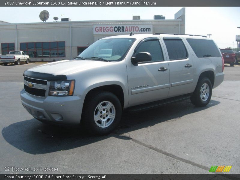 Silver Birch Metallic / Light Titanium/Dark Titanium 2007 Chevrolet Suburban 1500 LS