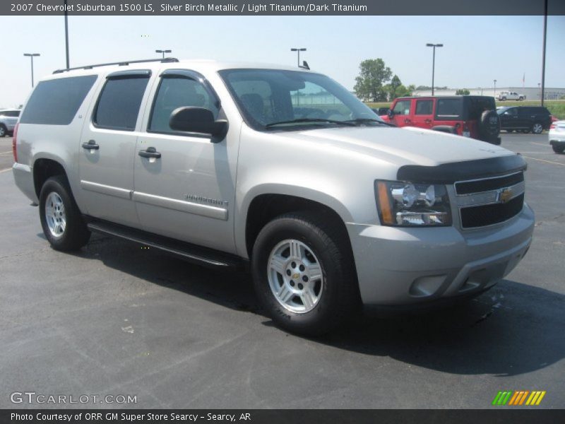 Silver Birch Metallic / Light Titanium/Dark Titanium 2007 Chevrolet Suburban 1500 LS