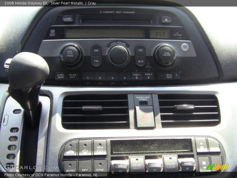 Silver Pearl Metallic / Gray 2008 Honda Odyssey EX