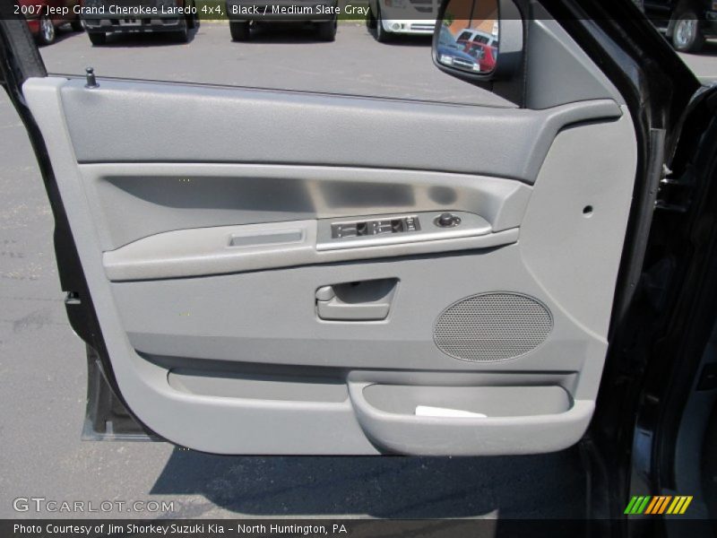 Black / Medium Slate Gray 2007 Jeep Grand Cherokee Laredo 4x4
