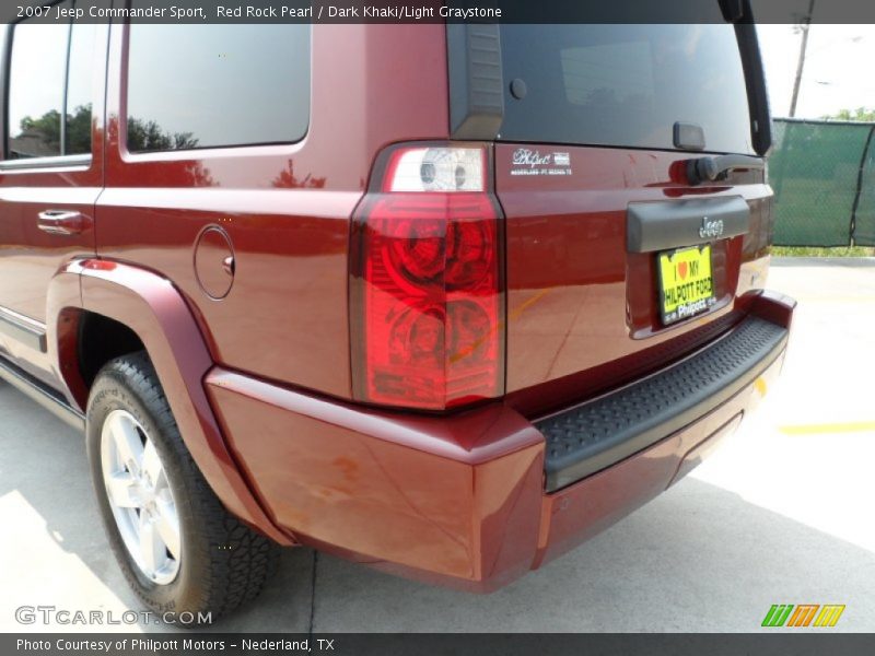 Red Rock Pearl / Dark Khaki/Light Graystone 2007 Jeep Commander Sport
