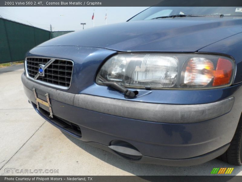 Cosmos Blue Metallic / Graphite 2001 Volvo S60 2.4T