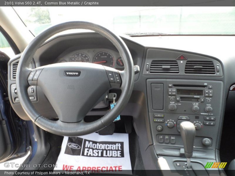 Dashboard of 2001 S60 2.4T