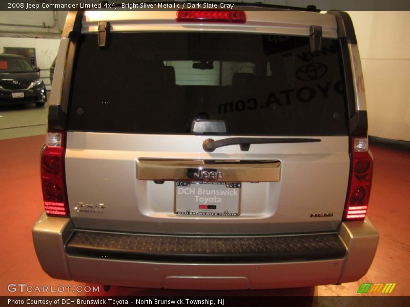 Bright Silver Metallic / Dark Slate Gray 2008 Jeep Commander Limited 4x4