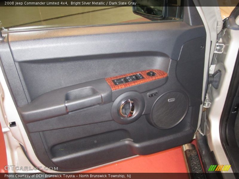 Bright Silver Metallic / Dark Slate Gray 2008 Jeep Commander Limited 4x4