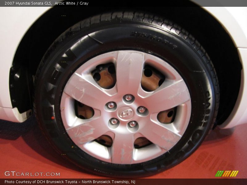 Arctic White / Gray 2007 Hyundai Sonata GLS