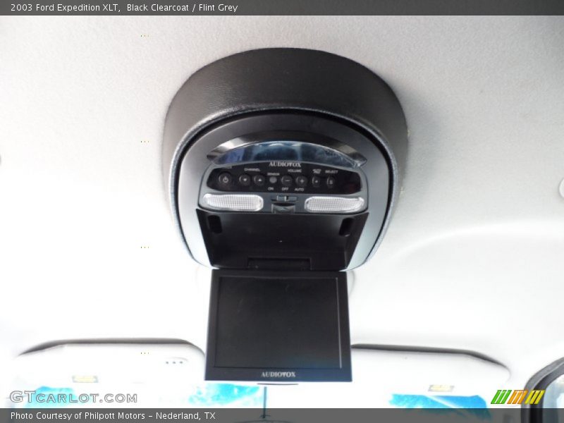 Black Clearcoat / Flint Grey 2003 Ford Expedition XLT