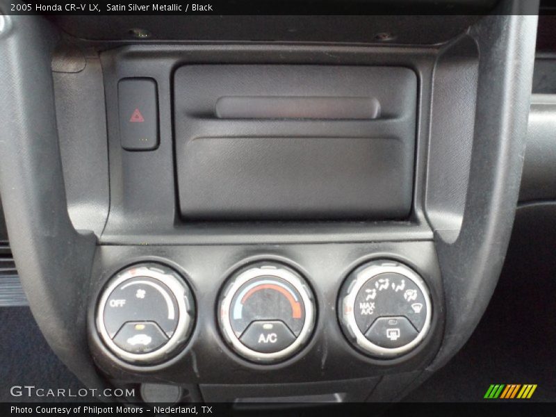 Satin Silver Metallic / Black 2005 Honda CR-V LX