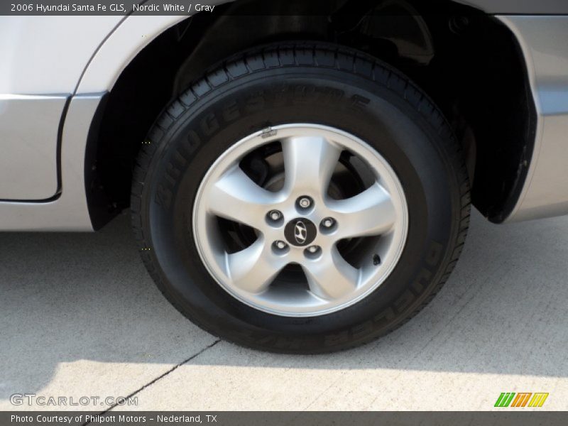 Nordic White / Gray 2006 Hyundai Santa Fe GLS