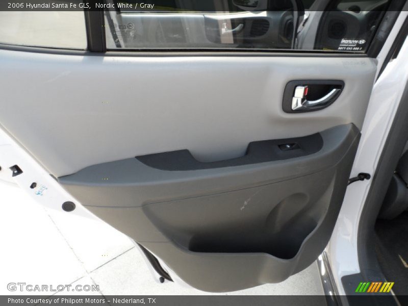 Nordic White / Gray 2006 Hyundai Santa Fe GLS