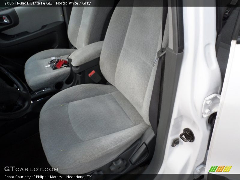 Nordic White / Gray 2006 Hyundai Santa Fe GLS