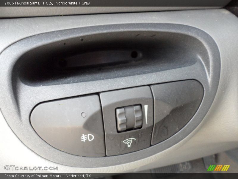 Nordic White / Gray 2006 Hyundai Santa Fe GLS