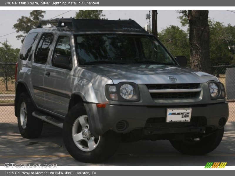 Silver Lightning Metallic / Charcoal 2004 Nissan Xterra