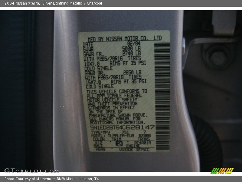 Silver Lightning Metallic / Charcoal 2004 Nissan Xterra