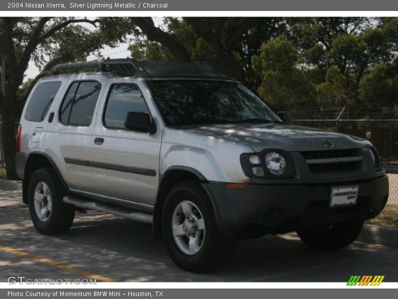 Silver Lightning Metallic / Charcoal 2004 Nissan Xterra