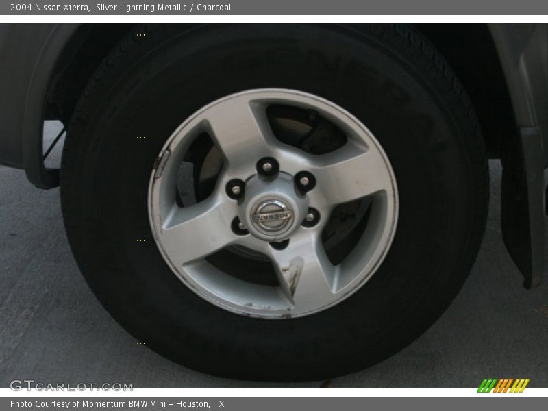 Silver Lightning Metallic / Charcoal 2004 Nissan Xterra