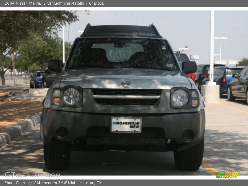 Silver Lightning Metallic / Charcoal 2004 Nissan Xterra