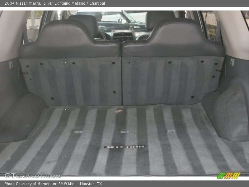Silver Lightning Metallic / Charcoal 2004 Nissan Xterra