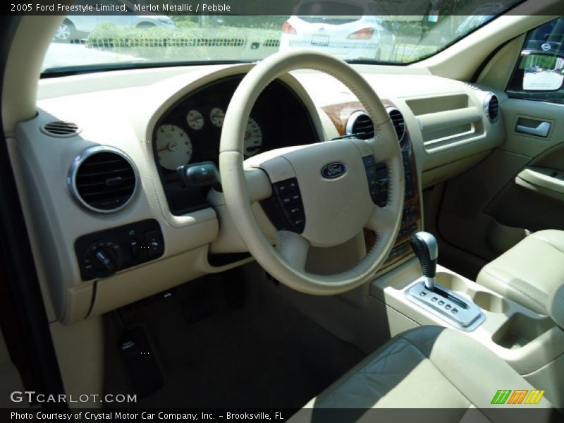  2005 Freestyle Limited Pebble Interior
