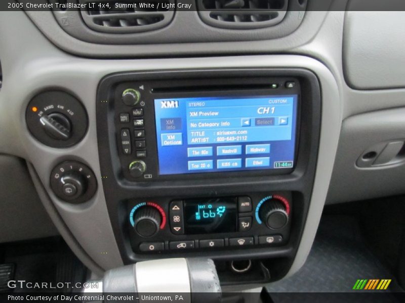 Summit White / Light Gray 2005 Chevrolet TrailBlazer LT 4x4