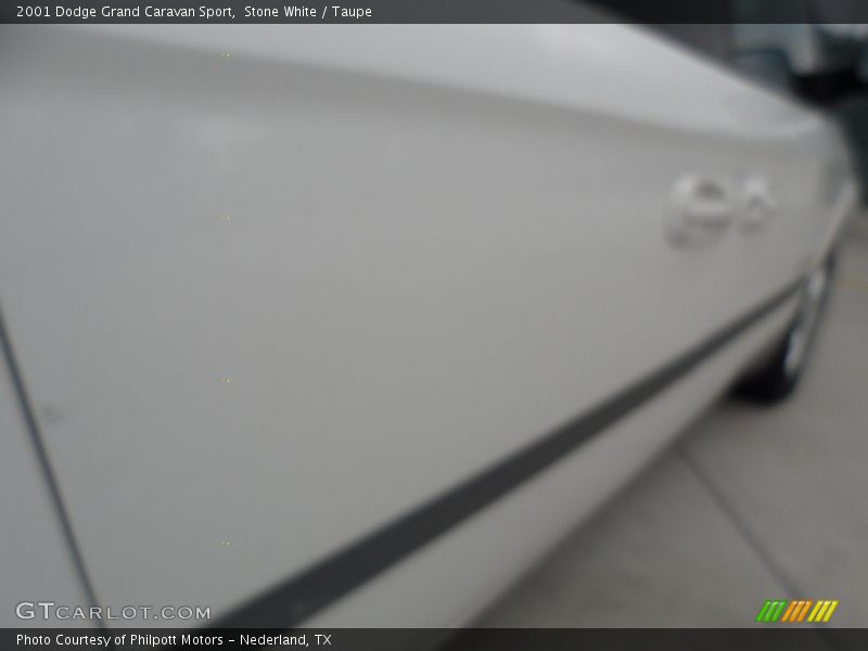 Stone White / Taupe 2001 Dodge Grand Caravan Sport