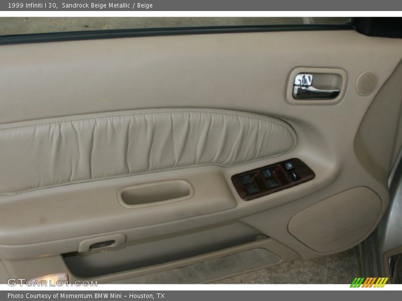 Sandrock Beige Metallic / Beige 1999 Infiniti I 30