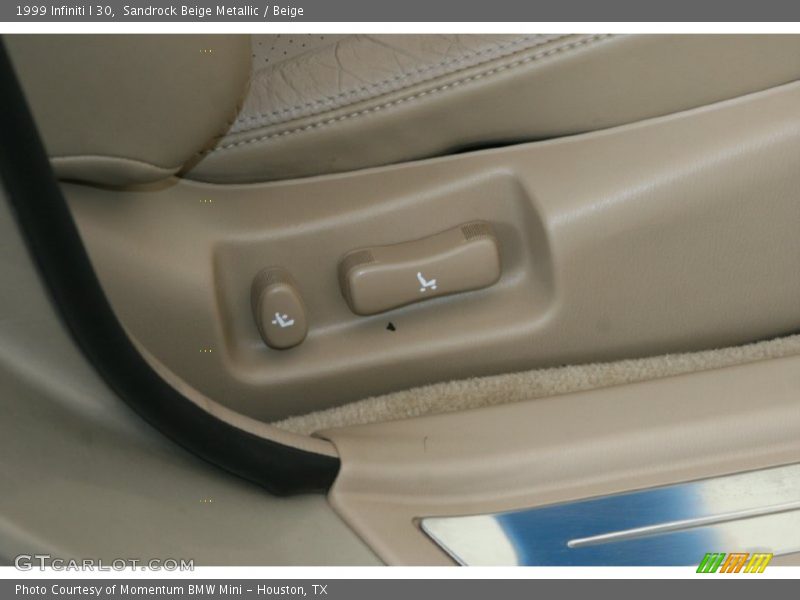 Sandrock Beige Metallic / Beige 1999 Infiniti I 30