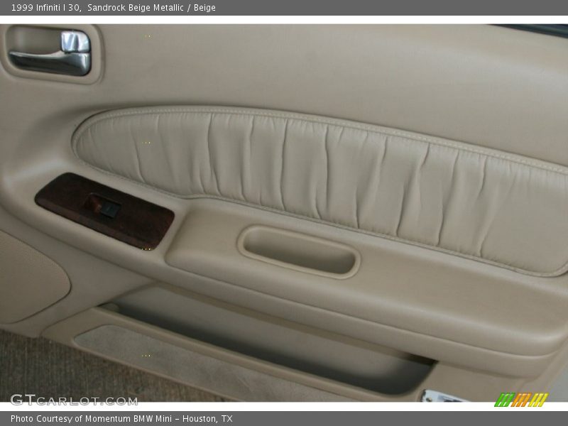 Sandrock Beige Metallic / Beige 1999 Infiniti I 30
