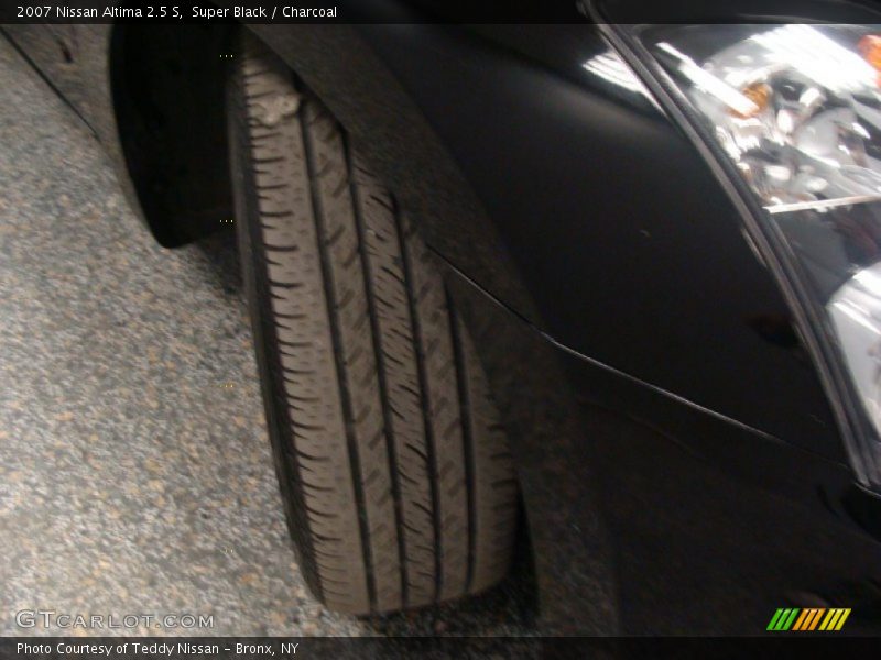 Super Black / Charcoal 2007 Nissan Altima 2.5 S