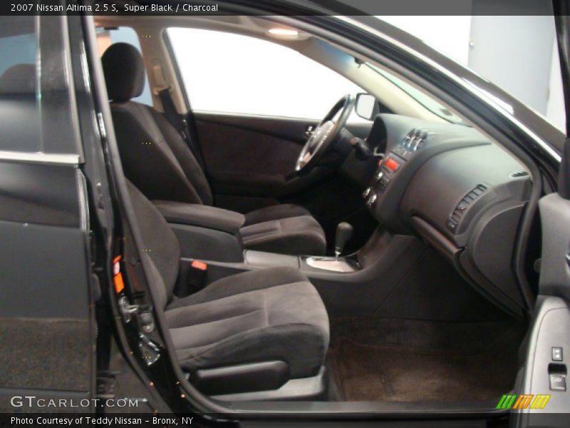 Super Black / Charcoal 2007 Nissan Altima 2.5 S