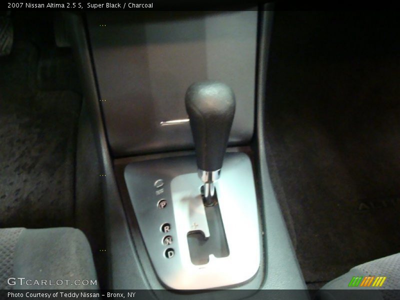 Super Black / Charcoal 2007 Nissan Altima 2.5 S
