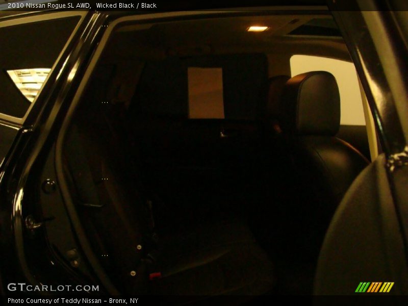 Wicked Black / Black 2010 Nissan Rogue SL AWD