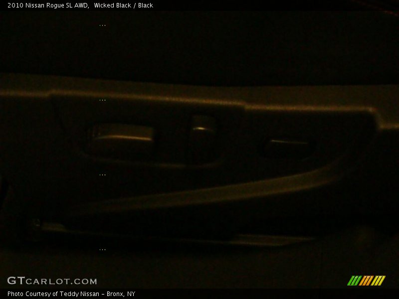 Wicked Black / Black 2010 Nissan Rogue SL AWD