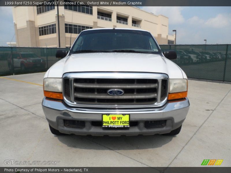 Oxford White / Medium Graphite 1999 Ford F250 Super Duty XLT Extended Cab