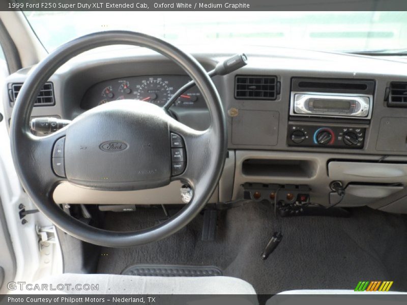 Oxford White / Medium Graphite 1999 Ford F250 Super Duty XLT Extended Cab